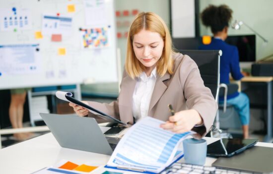 Kiedy warto zlecić księgowość zewnętrznej firmie